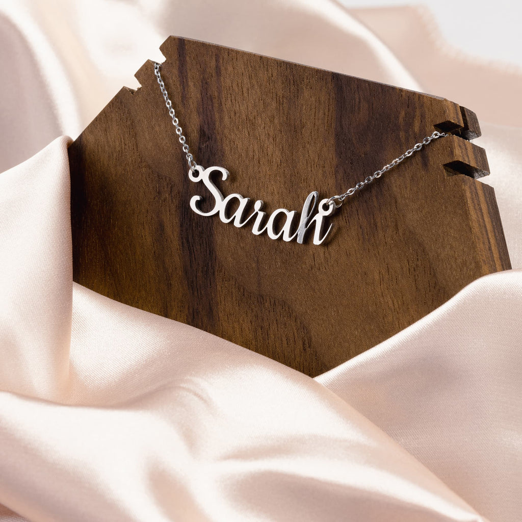 Cookie_Font_Necklace_Mockups_File.jpg_15283823