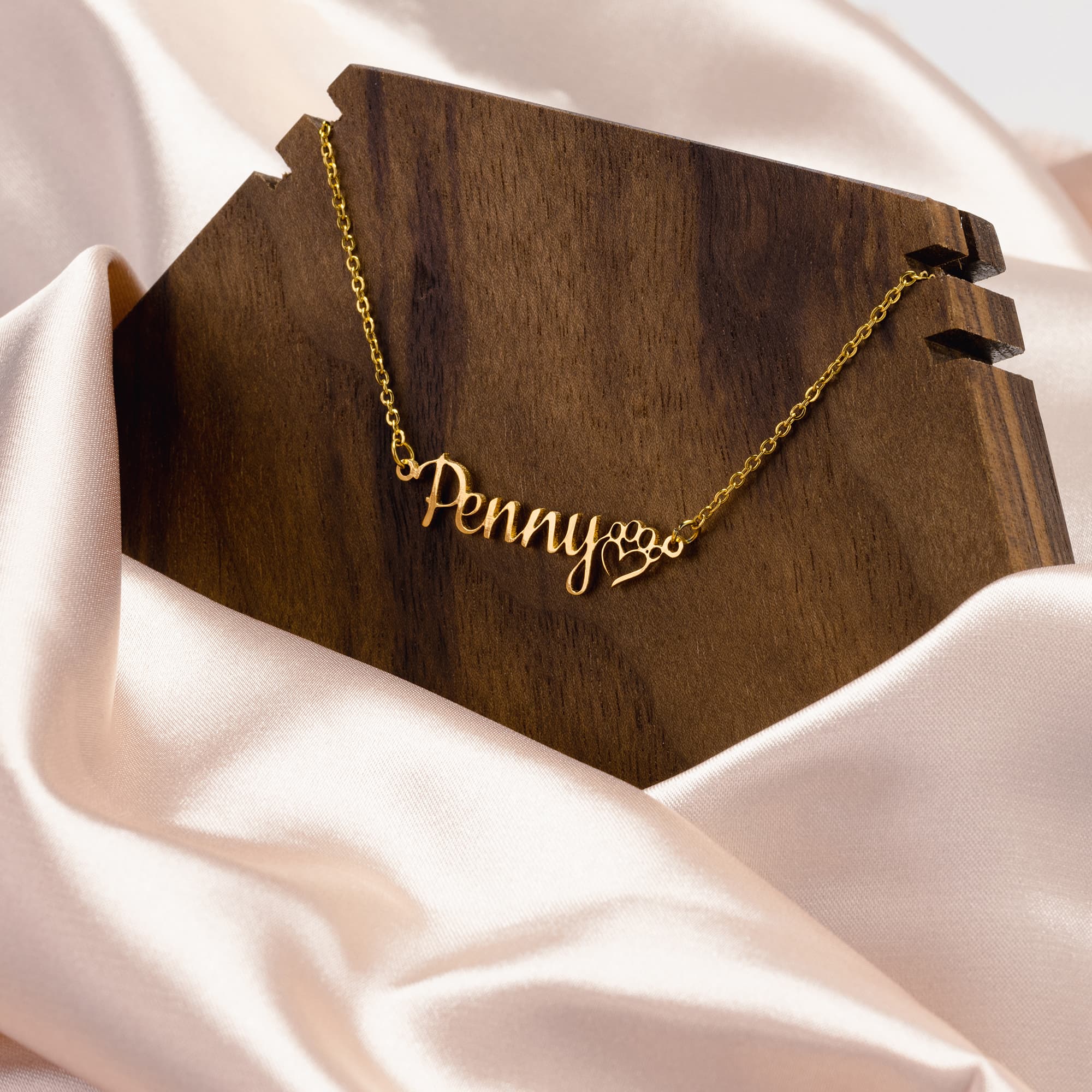 Dog_Mom_Necklace_Mockups_File.jpg_15283833