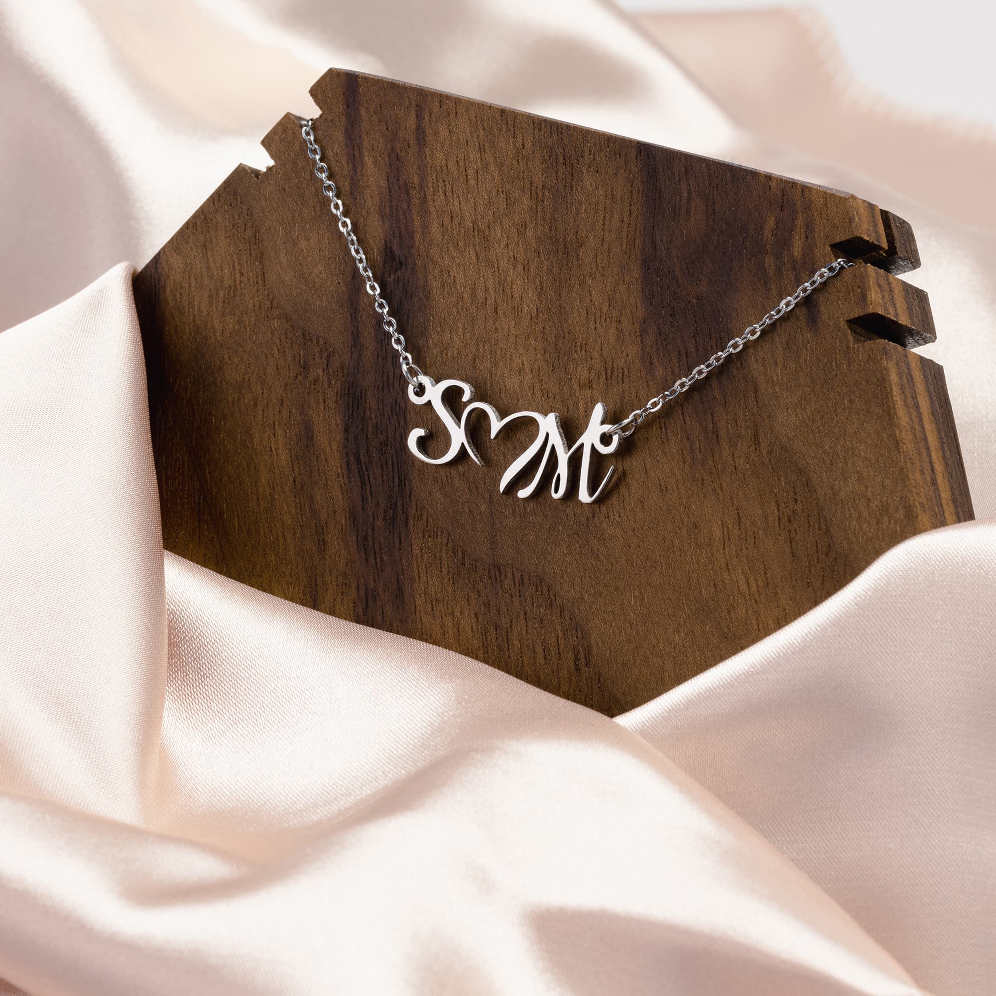 Double_Initial_Heart_Necklace_Mockups_File.jpg_15283829