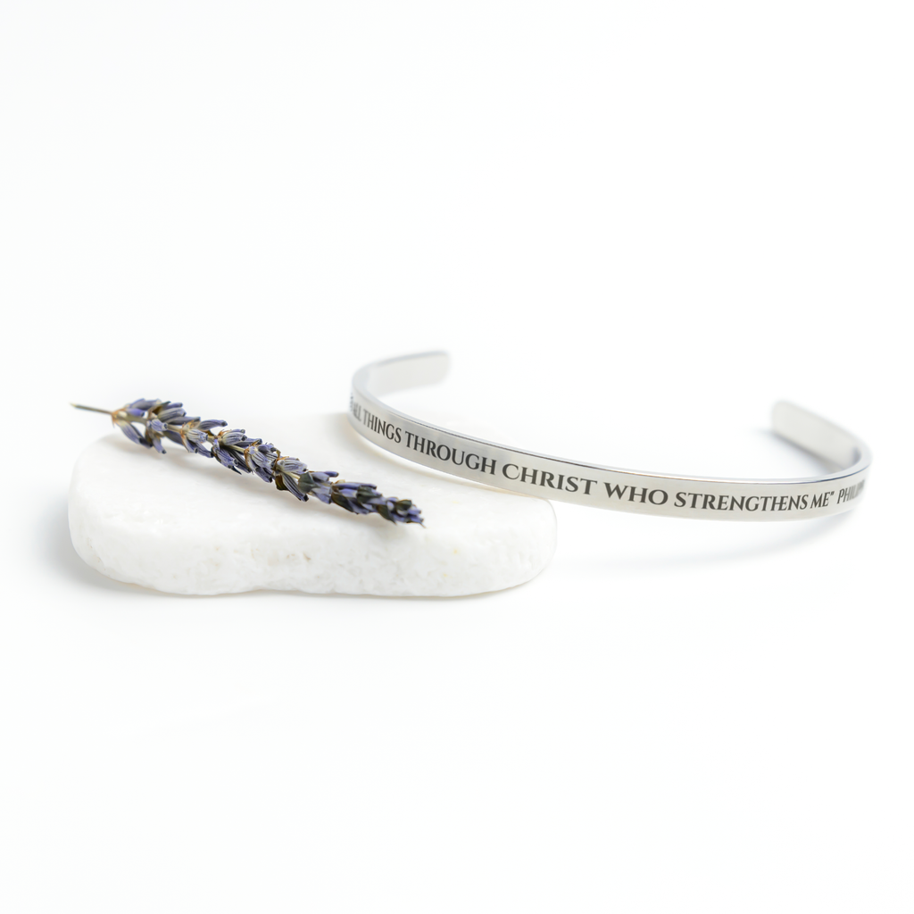 Philippians_413_Cuff_Bracelet_Silver_Lifestyle_03_Mockup.png_15282485
