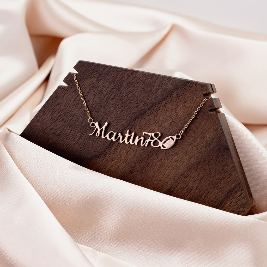 Sports_Mom_Necklace_Mockups_File.jpg_15235005